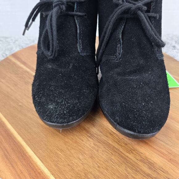 Crocs Leigh Black Suede Lace Up Casual Wedge Heel Ankle Bootie Boot Womens 6.5 - Picture 6 of 13